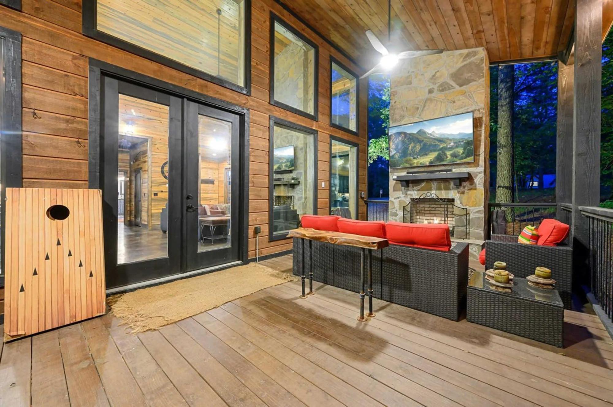 Luxury Cabin In The Woods With Hot Tub And Yard Games! Broken Bow Ngoại thất bức ảnh